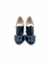 Load image into Gallery viewer, VALENTINO Size 7 black, white Patent Leather Velvet Solid Pumps
