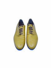 Load image into Gallery viewer, FENDI Size 8.5 Mustard Lizard Oxfords