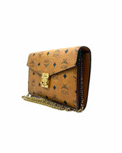 Load image into Gallery viewer, MCM LOGO Clutch