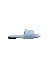Load image into Gallery viewer, BOTTEGA VENETA Size 9.5 White Leather Woven Slide