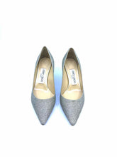 Load image into Gallery viewer, JIMMY CHOO Size 5 Silver Glitter Pumps