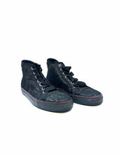 Load image into Gallery viewer, VALENTINO Size 8 Black Sneakers