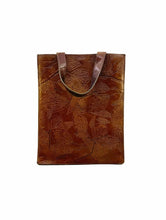 Load image into Gallery viewer, BOTTEGA VENETA Brown Leather Leaf Shoulder Bag