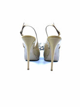 Load image into Gallery viewer, VALENTINO GARAVANI Size 9.5 Nude Patent Leather Pumps
