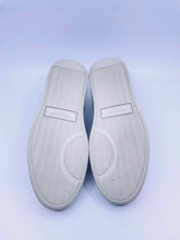 Load image into Gallery viewer, SALVATORE FERRAGAMO Size 9.5 White Men's Sneakers