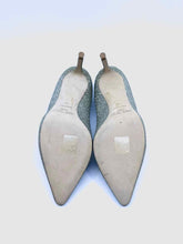 Load image into Gallery viewer, JIMMY CHOO Size 5 Silver Glitter Pumps