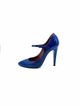 Load image into Gallery viewer, BOTTEGA VENETA Size 10 Navy Patent Leather Solid Pumps
