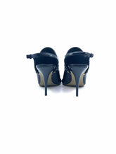 Load image into Gallery viewer, ALEXANDER WANG Size 6.5 Black & White Pumps