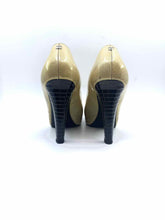 Load image into Gallery viewer, CHANEL Size 11 Black & Gold Patent Leather Pumps