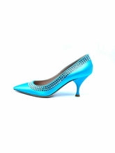 Load image into Gallery viewer, MIU MIU Size 6 Turquoise Satin Pumps