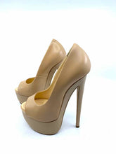 Load image into Gallery viewer, GIUSEPPE ZANOTTI Size 6 Nude Leather Solid Pumps