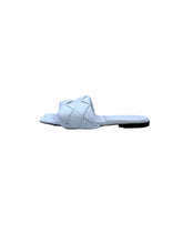 Load image into Gallery viewer, BOTTEGA VENETA Size 9.5 White Leather Woven Slide