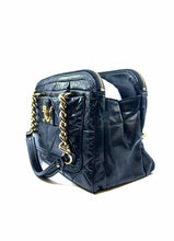 Load image into Gallery viewer, MARC JACOBS Black Leather Quilted Handbag