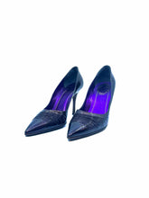 Load image into Gallery viewer, RENE CAOVILLA Size 9 Purple Patent Leather Pumps