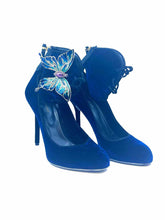 Load image into Gallery viewer, SERGIO ROSSI Size 9 Navy Velvet Pumps