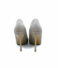 Load image into Gallery viewer, JIMMY CHOO Size 8 Gold Sparkle Pumps