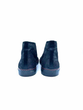 Load image into Gallery viewer, VALENTINO Size 8 Black Sneakers
