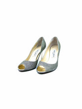 Load image into Gallery viewer, JIMMY CHOO Size 7.5 Silver Pumps