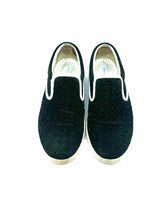 Load image into Gallery viewer, BOTTEGA VENETA Size 10 Black Men's Sneakers