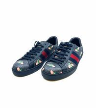 Load image into Gallery viewer, GUCCI Size 10.5 Black, Red Men's Sneakers