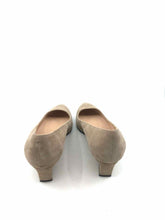 Load image into Gallery viewer, TOD'S Size 7.5 Beige Suede Solid Wedge