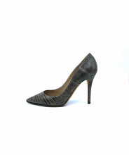 Load image into Gallery viewer, VALENTINO Size 10.5 Brown, beige Lizard Pumps