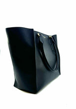 Load image into Gallery viewer, MICHAEL KORS Black Leather Solid Handbag