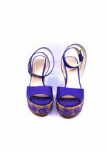 Load image into Gallery viewer, JIMMY CHOO Size 10.5 Purple Leather Floral Wedge