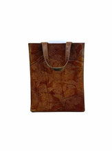 Load image into Gallery viewer, BOTTEGA VENETA Brown Leather Leaf Shoulder Bag