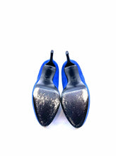 Load image into Gallery viewer, GIUSEPPE ZANOTTI Size 7 Blue Suede Pumps