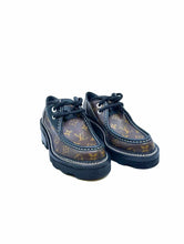 Load image into Gallery viewer, LOUIS VUITTON Beaubourg Platform Derby Size 6 Brown, black Coated canvas Oxfords