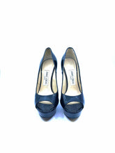 Load image into Gallery viewer, JIMMY CHOO Size 6.5 Black Patent Leather Pumps