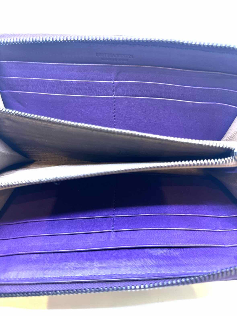 BOTTEGA VENETA Purple Stingray Wallet – Labels Luxury