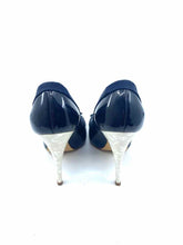 Load image into Gallery viewer, GIUSEPPE ZANOTTI Size 6 Black Pumps
