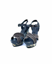 Load image into Gallery viewer, BOTTEGA VENETA Size 7.5 Brown Wedge