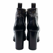 Load image into Gallery viewer, LOUIS VUITTON Star Trail Ankle Boot | 9