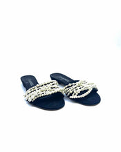 Load image into Gallery viewer, CHANEL Size 7 Black Pearls Mules