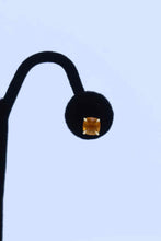 Load image into Gallery viewer, TIFFANY & CO Yellow Pierced Earrings