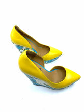 Load image into Gallery viewer, TAYLOR SAYS Yellow Floral Wedge | 9 - Labels Luxury