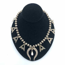 Load image into Gallery viewer, Sterling Silver Arrowhead Turquoise Necklace - Labels Luxury