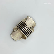 Load image into Gallery viewer, NAVAJO Indian Mountain Turquoise Ring - Labels Luxury