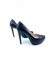 Load image into Gallery viewer, MIU MIU Leather Pumps | 6.5