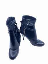 Load image into Gallery viewer, VIVIENNE WESTWOOD Size 7.5 Black Leather Ankle Boot