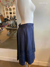 Load image into Gallery viewer, DRIES VAN NOTEN Rayon Skirt | 4