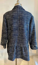 Load image into Gallery viewer, CHANEL Size 6 Navy & White Cotton Blend Blazer
