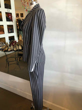 Load image into Gallery viewer, ESCADA V-Neck Pant Suit | 4 - Labels Luxury