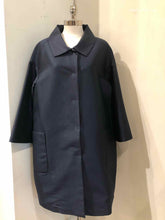 Load image into Gallery viewer, PAUW Size 10 Navy Silk Blend Solid Coat
