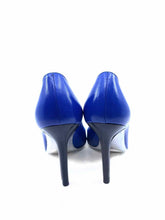 Load image into Gallery viewer, GUNMETAL Size 5.5 Blue Leather Pumps