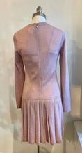 Load image into Gallery viewer, CHANEL Size 4 Pink Cashmere Dress
