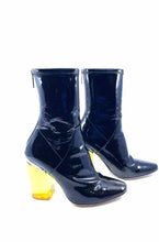 Load image into Gallery viewer, CHRISTIAN DIOR Size 8.5 Black Patent Leather Ankle Boot

